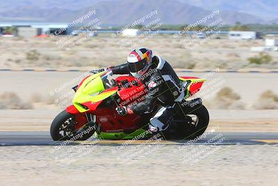 media/Feb-04-2024-SoCal Trackdays (Sun) [[91d6515b1d]]/7-Turn 9 Inside (1140am)/